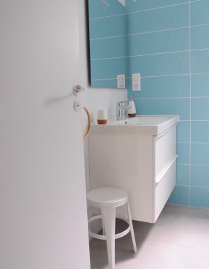Salle d'eau chambre triple hébergement domaine de selhac